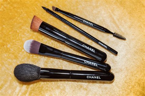 chanel makeup brushes travel set|chanel professional makeup brush set.